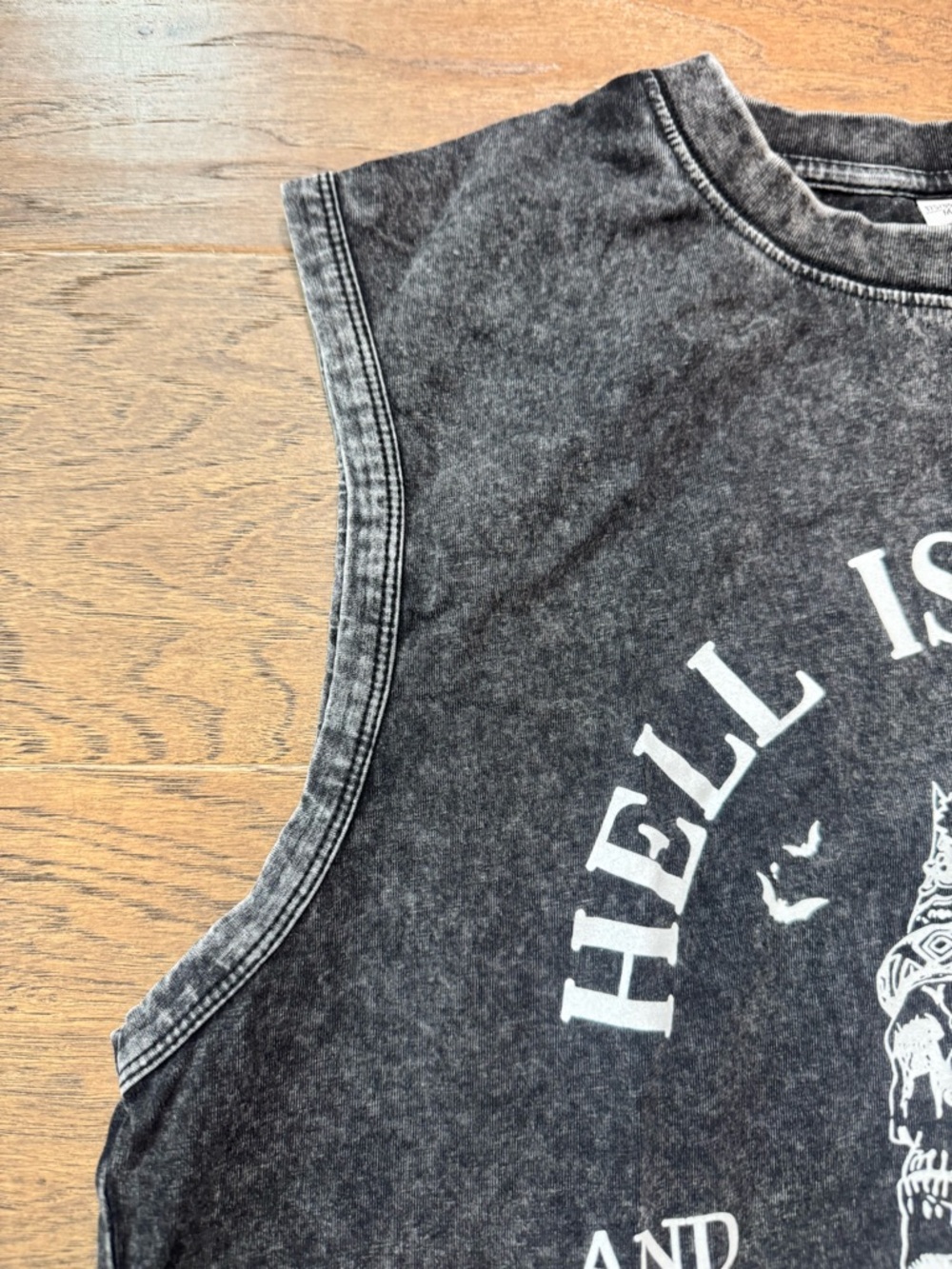 Hell Is Empty And The Devils Are Here Black Graphic Muscle Tee Shakespeare - Picture 4 of 8